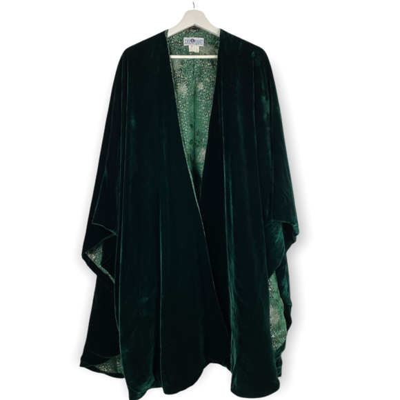 The Planet Jackets & Blazers - Gorgeous Green Velvet Open Front Cape